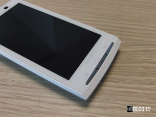 xperia-x10-11