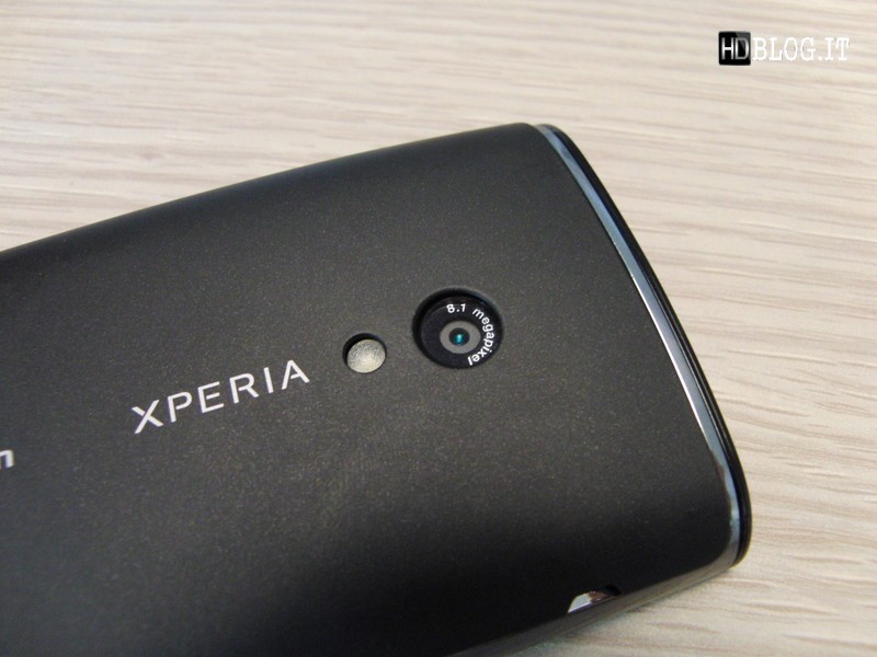 xperia-x10-6