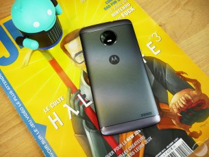lenovo-moto-e4-11