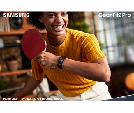 gear-fit2-pro_lifestyle_pingpong_red_2p_rgb