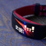 Prise en main du Samsung Gear Fit2 Pro : le bracelet connecté pensé pour la natation