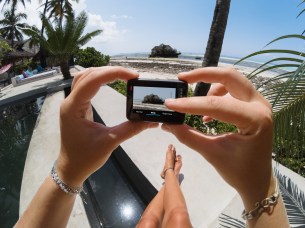 C:DCIM107GOPROGOPR5763.GPR