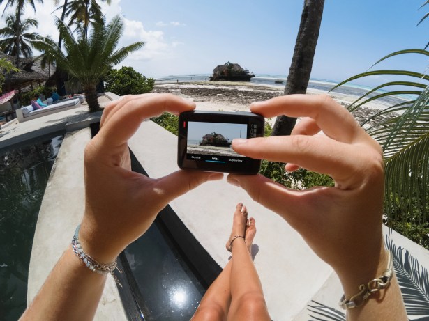 C:DCIM107GOPROGOPR5763.GPR