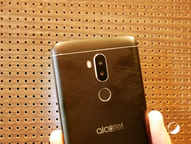 alcatel-a7-xl-d