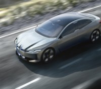 BMW prépare une berline 100% électrique concurrente de la Tesla Model S