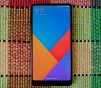 hugo-barra-xiaomi-mi-mix-2-photo-unboxing-3