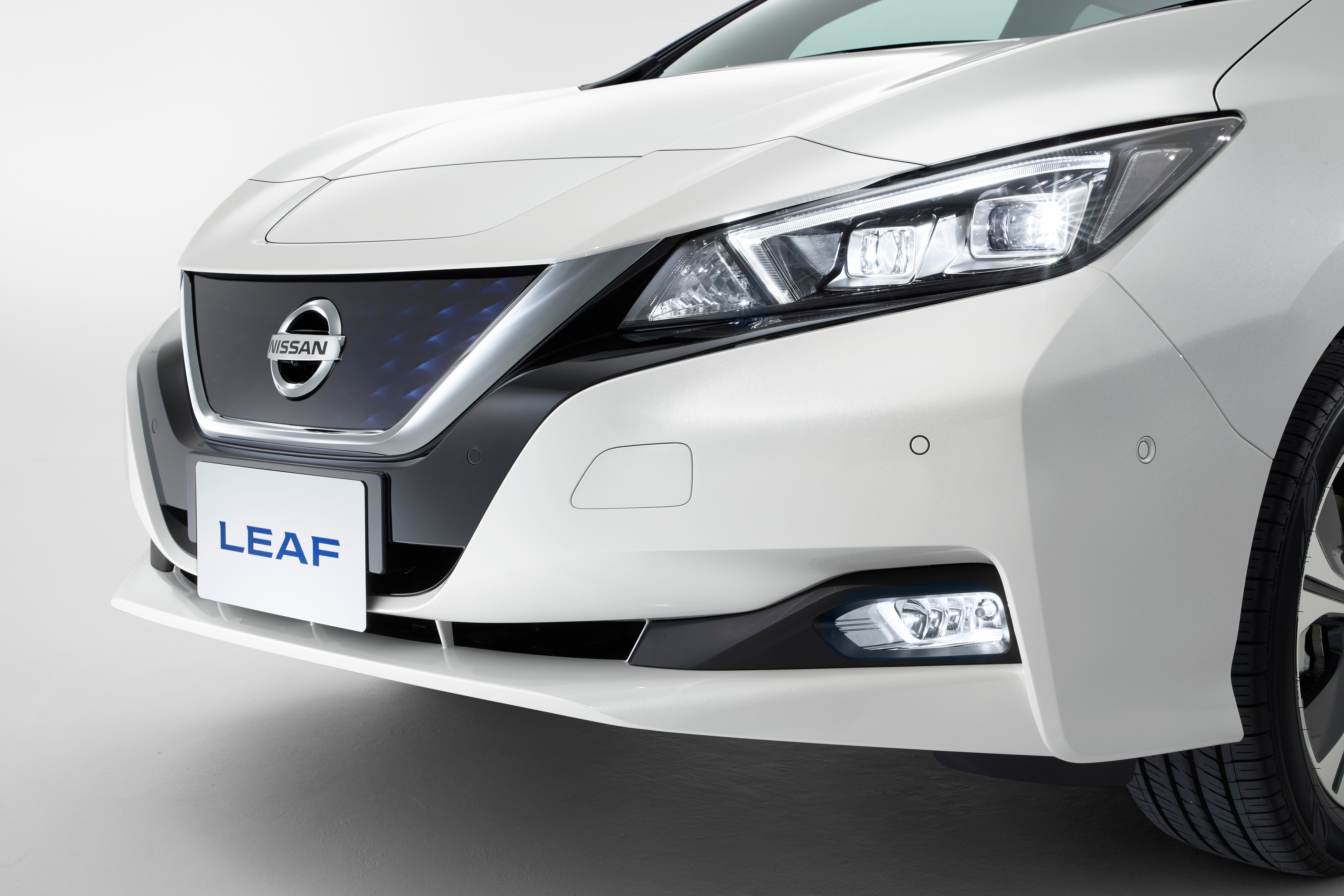 nissan-leaf-2017-10