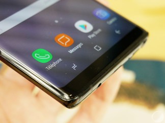 Le Samsung Galaxy A8 2018 n’a pas de capteur de pression pour remplacer le bouton en façade