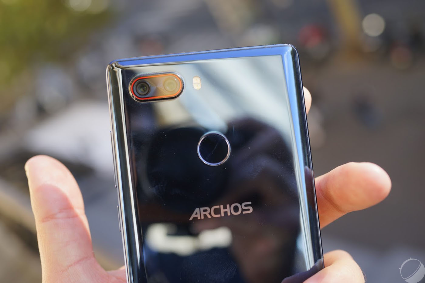 archos-diamond-omega-13