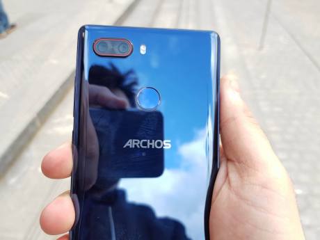 archos-diamond-omega-2