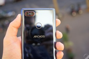 archos-diamond-omega-9