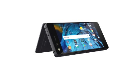 zte-axon-m-folded