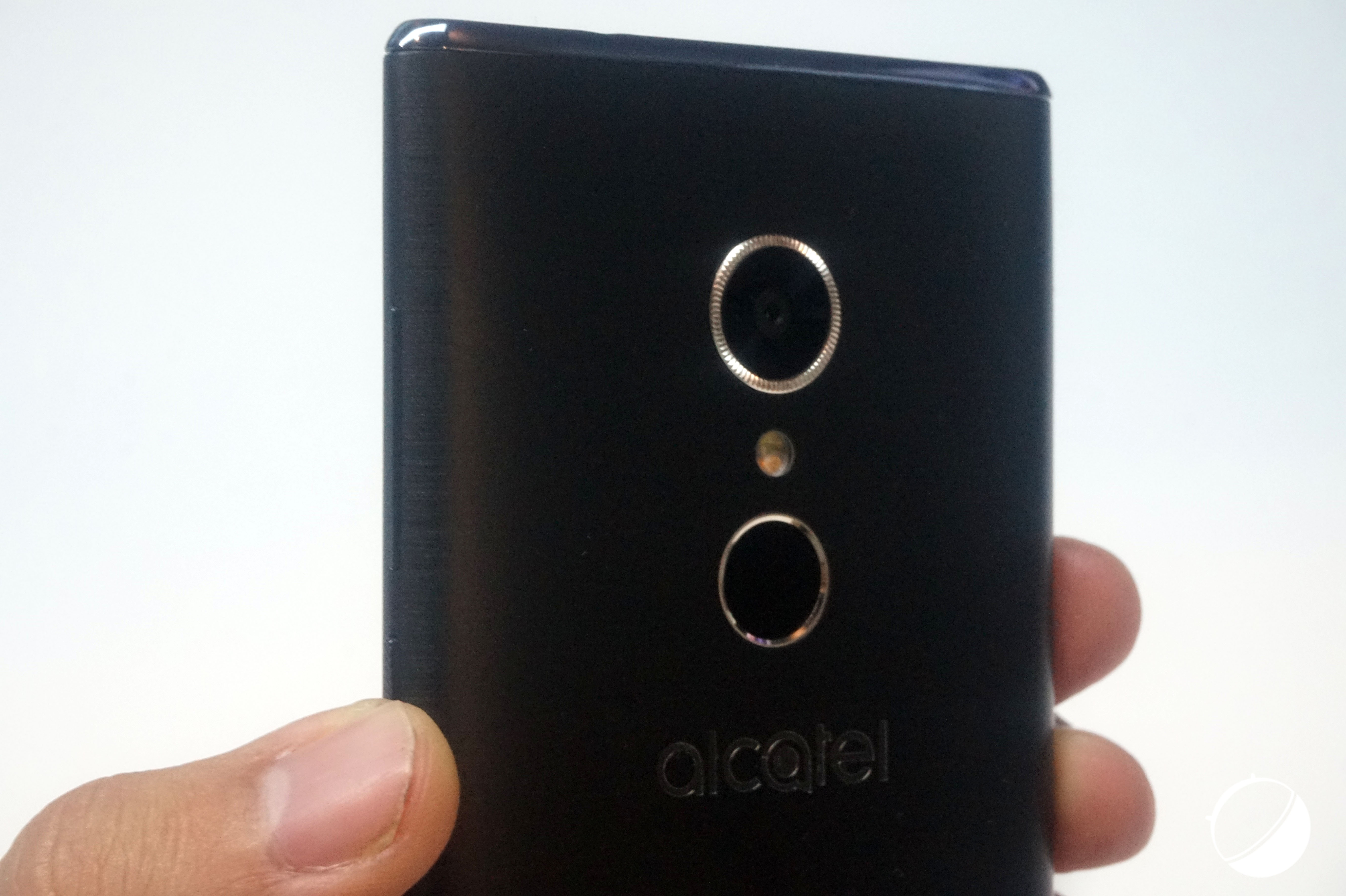 alcatel-11