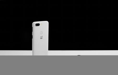 oneplus-5t-sandstone-white-29