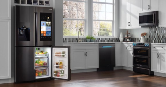 rsi-ctt-lifestylewhitecabinetsfamilyhubopen-1440-refrigerators-063016