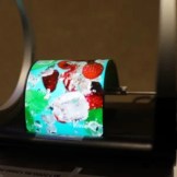 Vidéo : voici l’écran OLED du prochain smartphone flexible de Doogee (et probablement celui de Samsung)