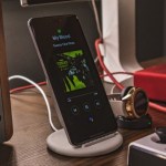 Quels sont les meilleurs chargeurs sans fil à induction pour smartphone en 2025 ? Quels sont les meilleurs chargeurs sans fil à induction pour smartphone en 2025 ?