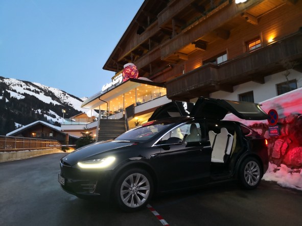 tesla-model-x-neige- (12) sdr