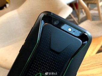 Xiaomi-blackshark-phone-3