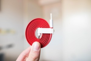 Tout savoir sur l’USB Type-C : la charge rapide, le transfert de données, les erreurs à éviter, etc. Tout savoir sur l’USB Type-C : la charge rapide, le transfert de données, les erreurs à éviter, etc.