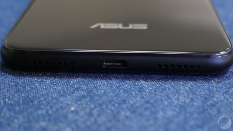 Asus Zenfone 5 Lite photos design (64)