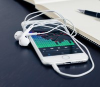 iphone-6-musique-ecouteurs