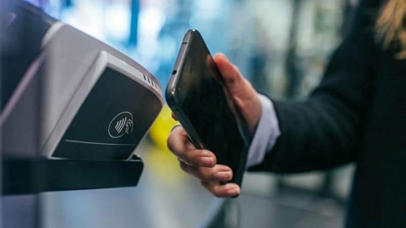 NFC&nbsp;: comment ça marche et à quoi sert vraiment cette puce de votre smartphone