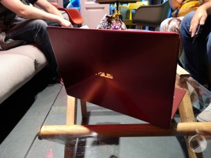 asus-zenbook-s-ifa-2018-03