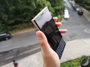 blackberry-key2-le-ifa-2018-16