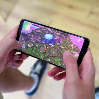 Fortnite Battle Royale test on Android: is the mobile up to the task?