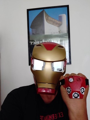 Hasbro iron Man AR Porté Homme 3