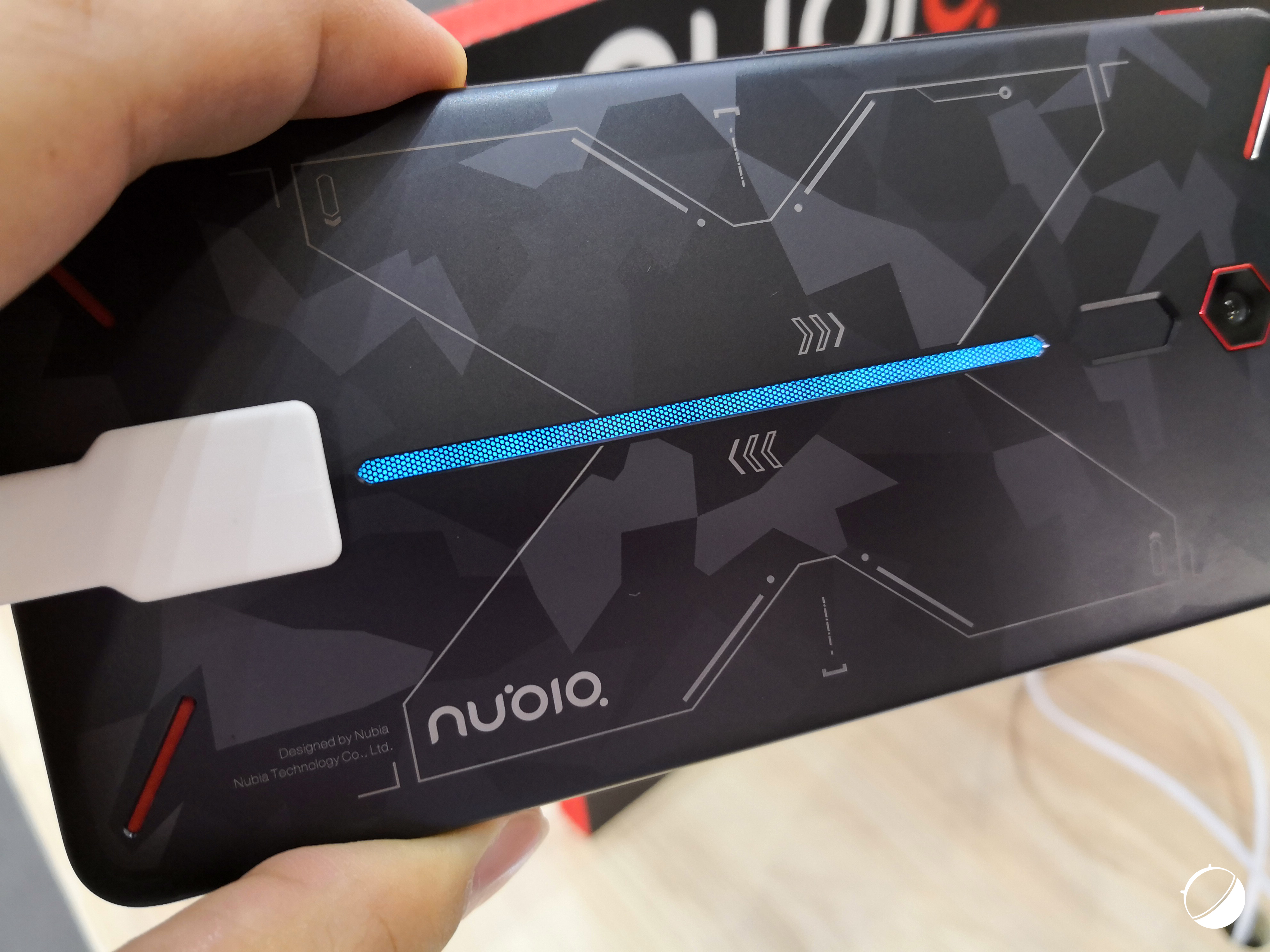 Nubia Red Magic led