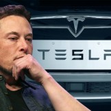 La semaine folle de Tesla en résumé : sortie de Bourse, attaques en justice, examen de la SEC et investissements saoudiens