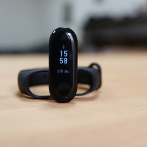 Montre connectée xiaomi mi band 3 new arrivals