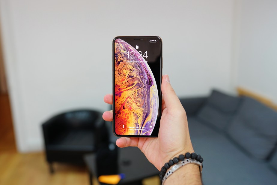 iPhone XS