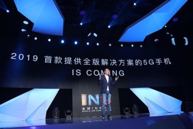 george-zhao-first-honor-5g-phone-frd640x427