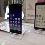 Un nouveau smartphone avec écran arrière e-ink signé HiSense à l’IFA 2018