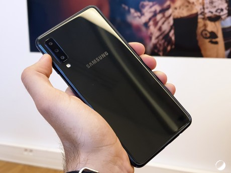 Samsung Galaxy A7 2018 dos