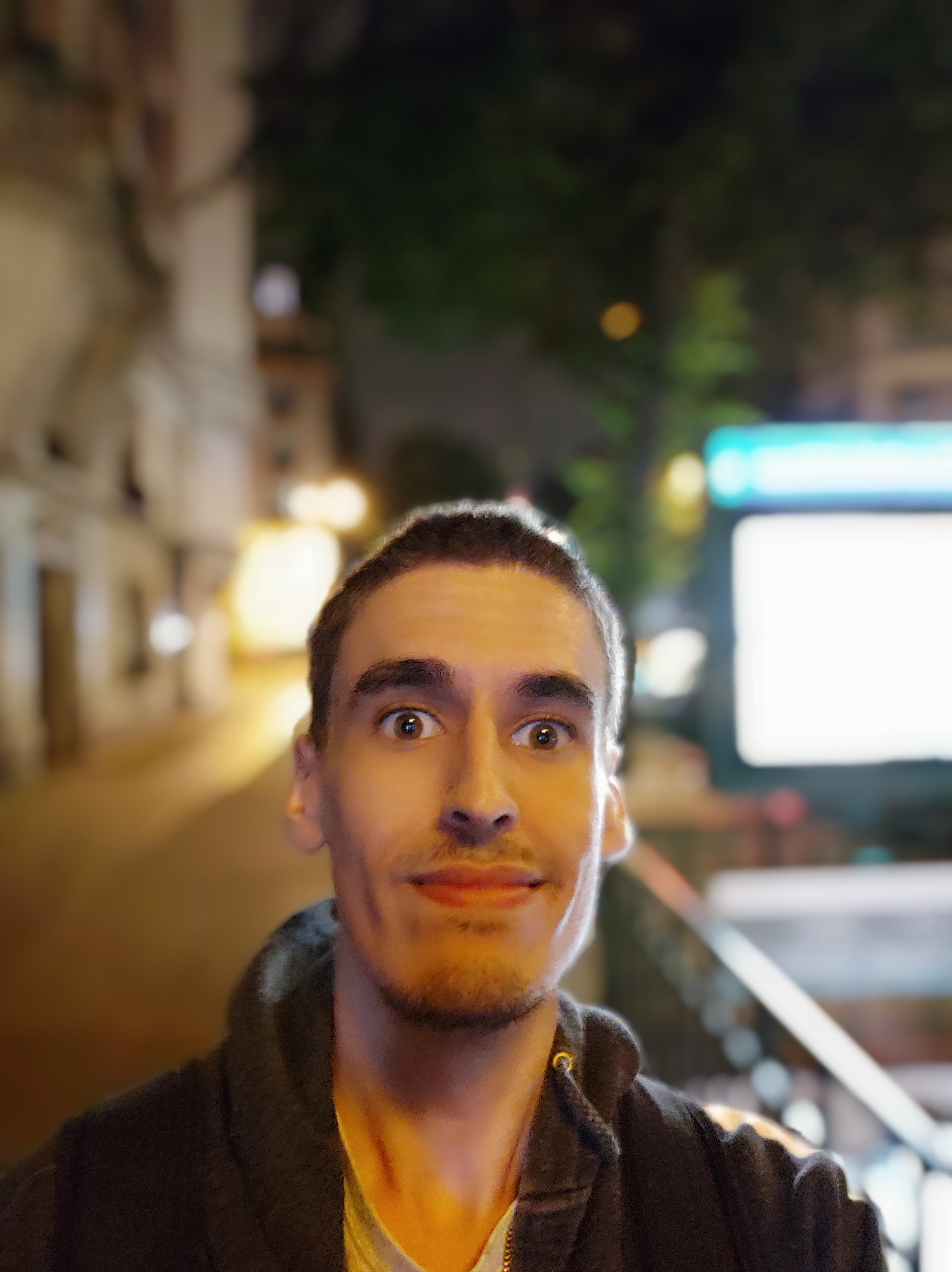Xiaomi Mi 8 Portrait selfie (2)