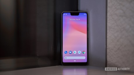 Android Authority Pixel 3 XL prise en main (2)