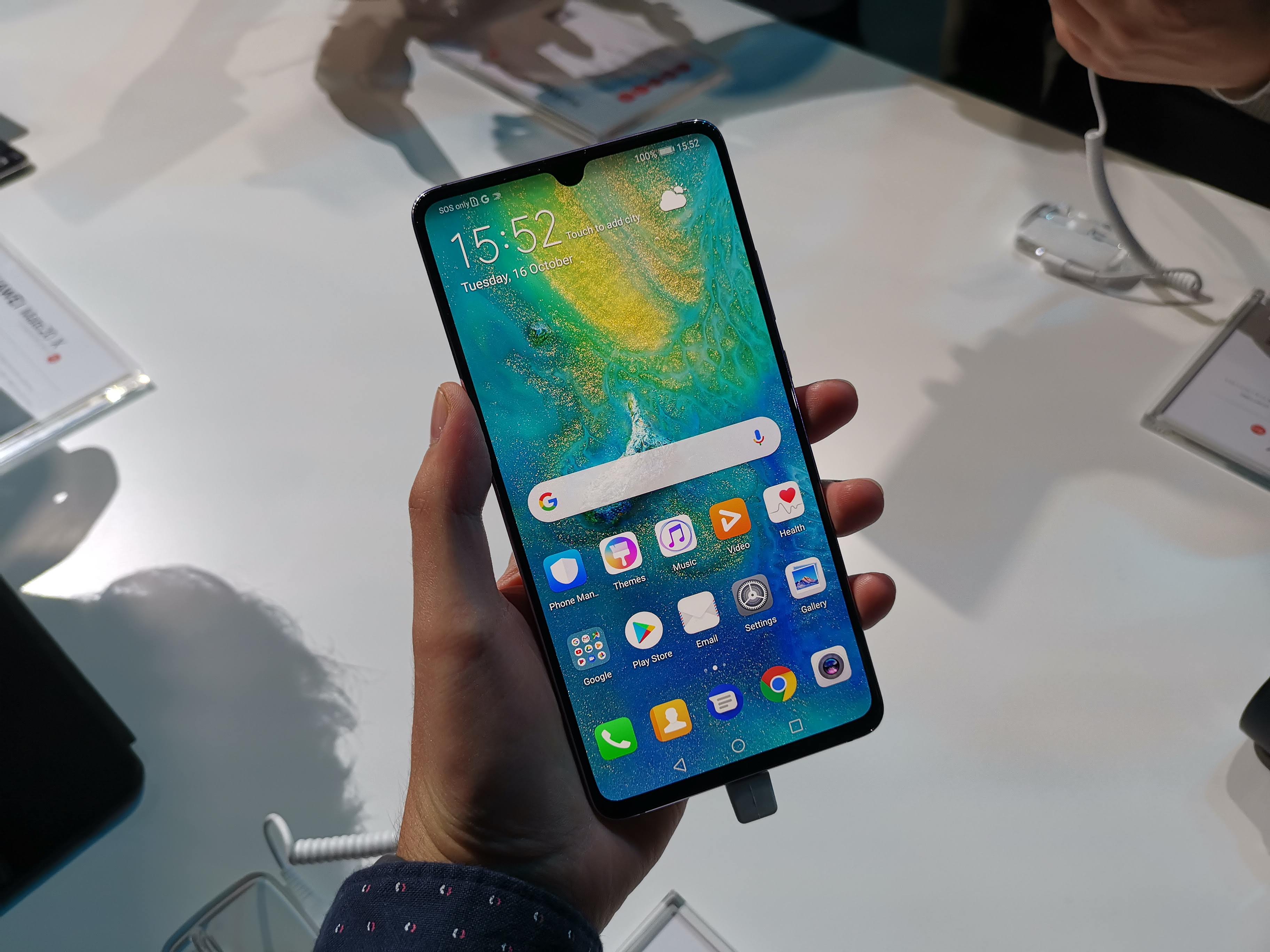 Le smartphone à écran pliable de Huawei sera également compatible 5G