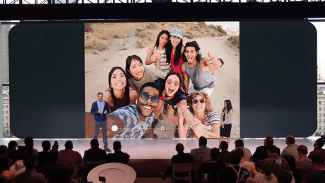 Pixel 3 group selfie