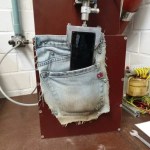 De la tempête de poussière à la poche de pantalon : aperçu de la torture d’un smartphone en laboratoire