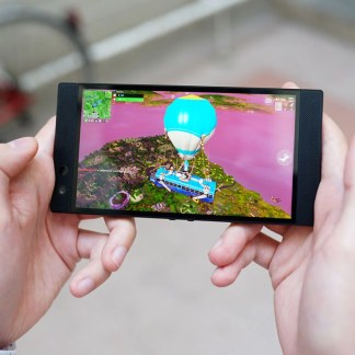 Test du Razer Phone 2 : le meilleur écran LCD de 2018, hélas