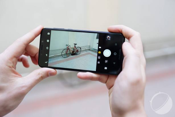 c_Motorola One - FrAndroid - DSC05075