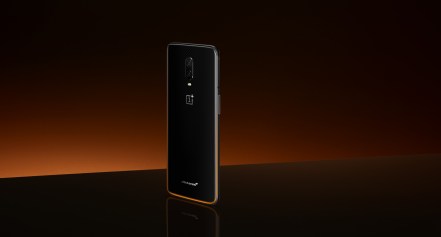 OnePlus 6T McLaren Edition - FrAndroid - 004