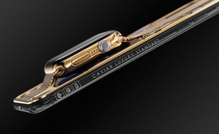 caviar_swiss_made_apple_watch_phone__photo4