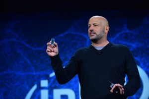 Intel l’admet : le 7 nm sortira au mieux en 2022, trois ans après AMD et ARM