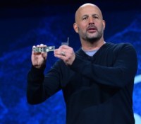 Gregory Bryant, Intel senior vice president in the Client Computing Group, displays a “Lakefield” reference board during Intel Corporation’s news event at CES 2019 on Jan. 7, 2019, in Las Vegas. Lakefield features a hybrid CPU architecture with Intel’s Foveros 3D packaging technology. Intel displays how its technology is the foundation for the world’s most important innovations and advances at CES 2019 from Jan. 8-11 in Las Vegas. (Credit: Walden Kirsch/Intel Corporation)