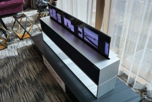 LG Signature OLED TV R : la TV enroulable est une réalité